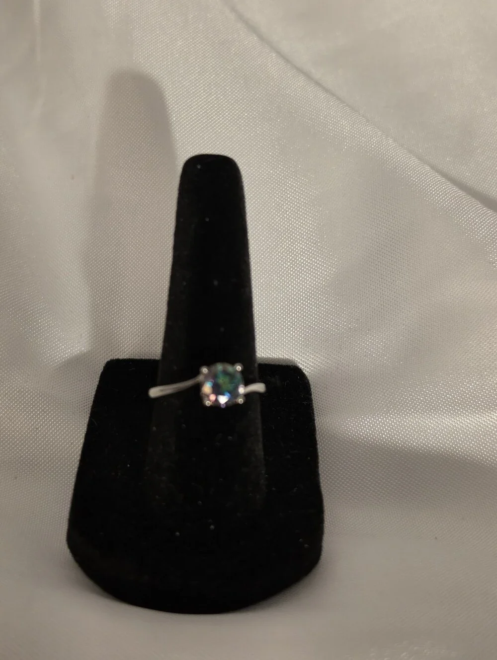 925 Silver .75 CTW Moissanite Iridescent Size 7 Ring